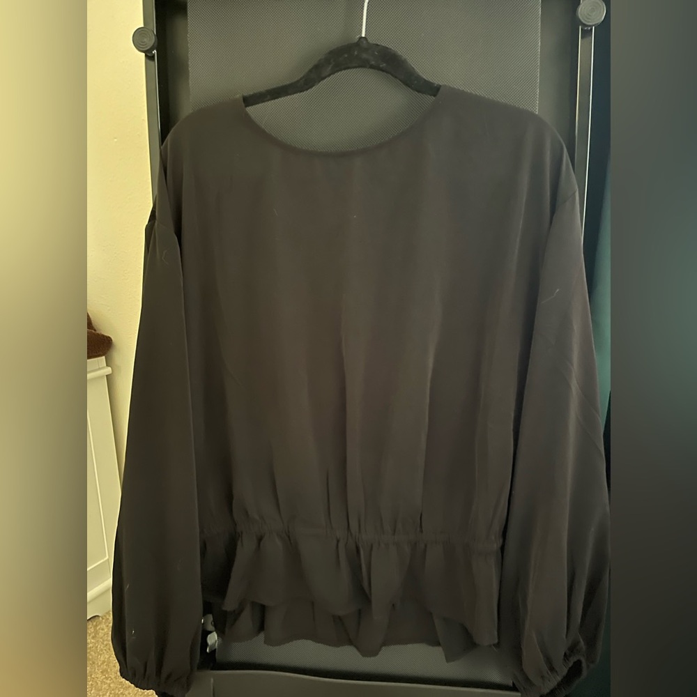 Eloquii black side detail blouse